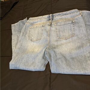 Used Torrid destructed cropped jeans